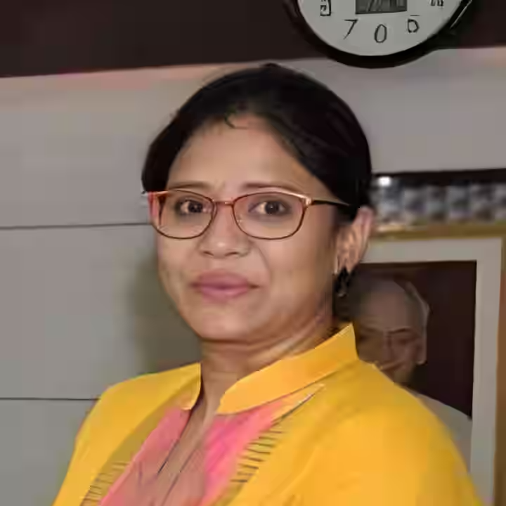 Dr. Tasya Rakshita