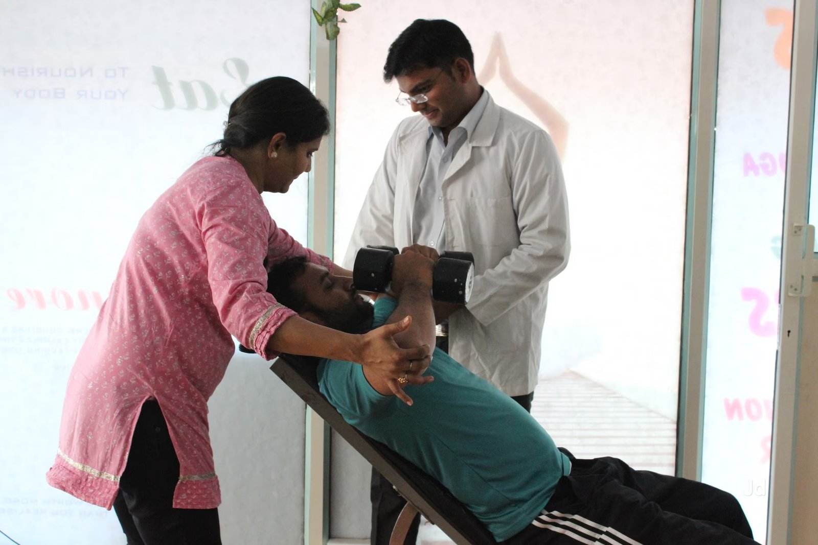 Physio Sparsh treatment room